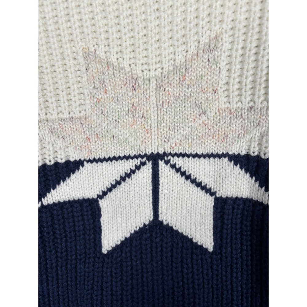 Lands' End Sweater Womens M Blue White Star Graphic Knit Pullover Winter Warm - Picture 12 of 15